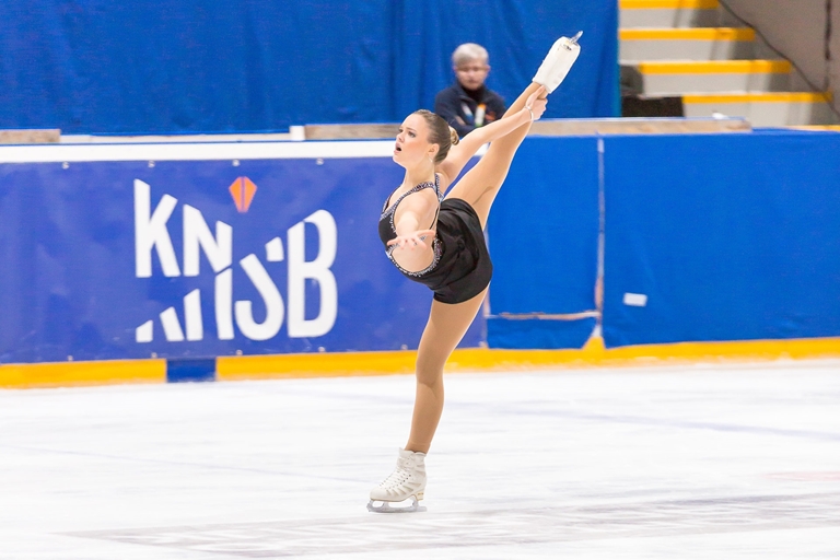 Broer en zus Hendrickx schaatsen naar goud in Den Haag