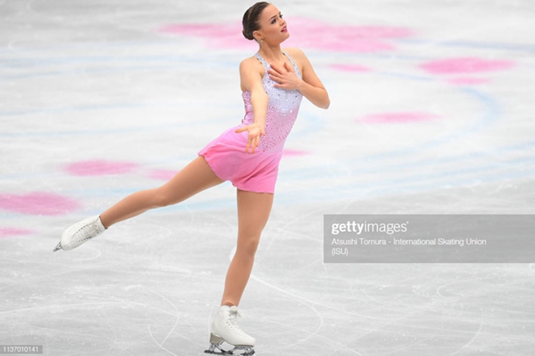 Loena Hendrickx met dertiende plaats naar vrije kür op WK kunstschaatsen